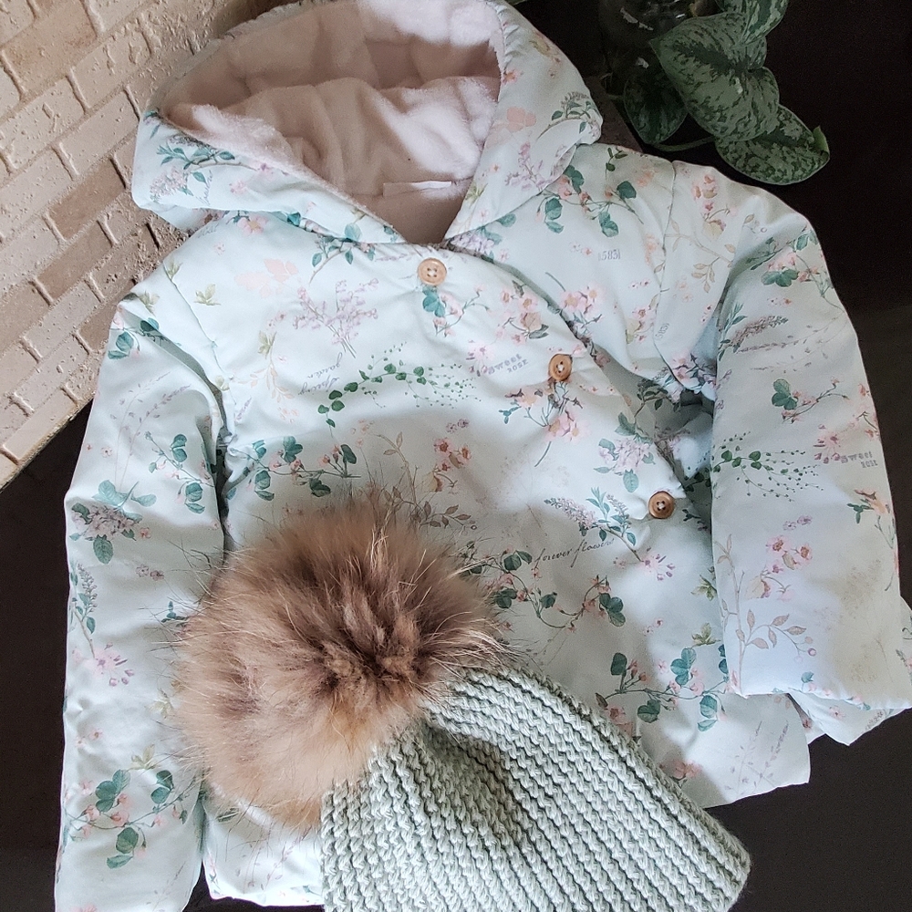Spring/Fall toddler jacket and natural fur merino wool hat